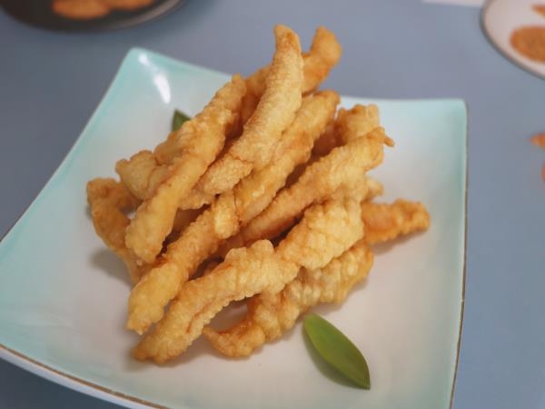 103e4e5ac68c4bbd9386a86829a7e46a_2